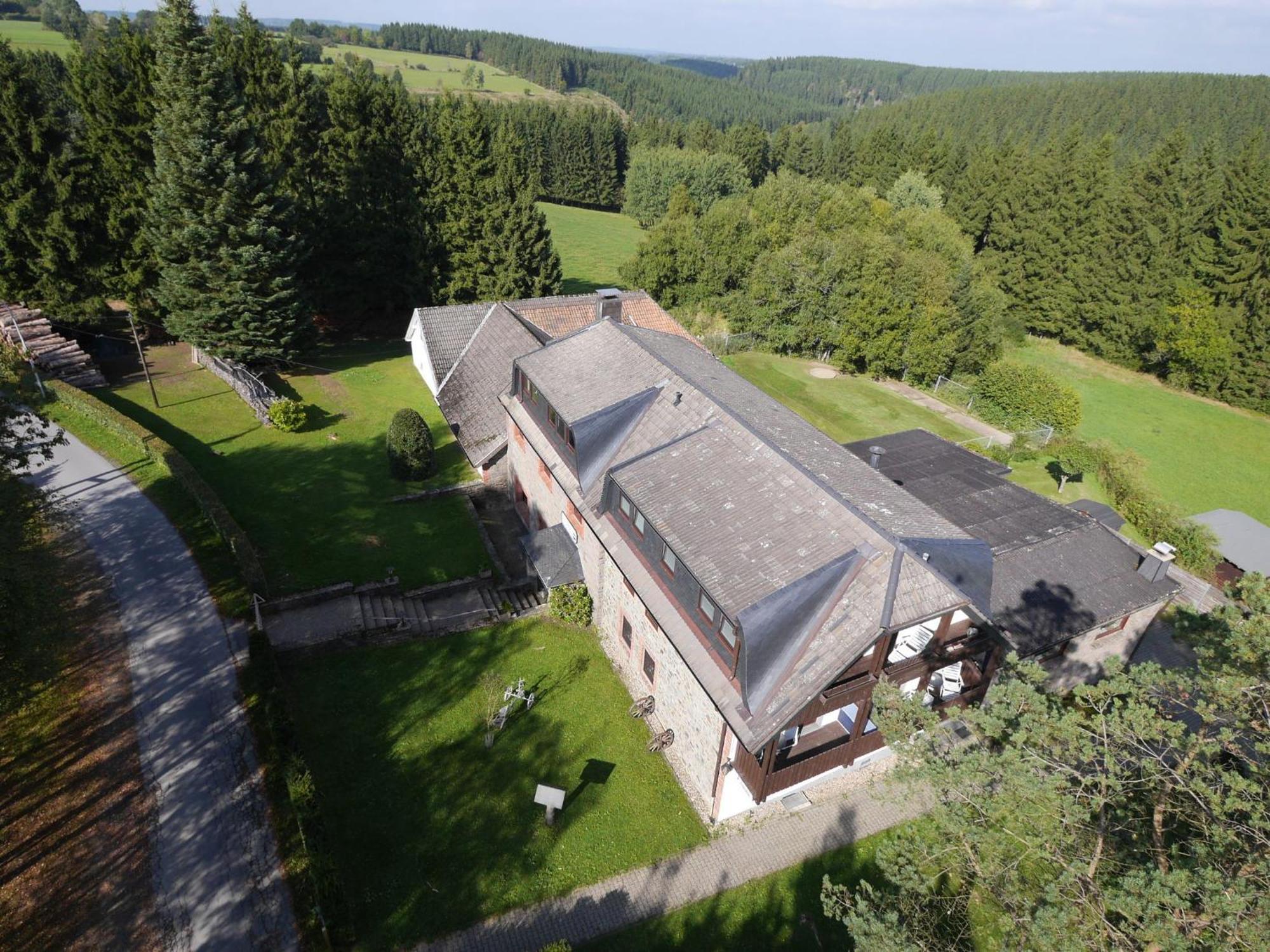 Spacious Holiday Home in Kalterherberg with Sauna&Garden Alzen Exterior foto